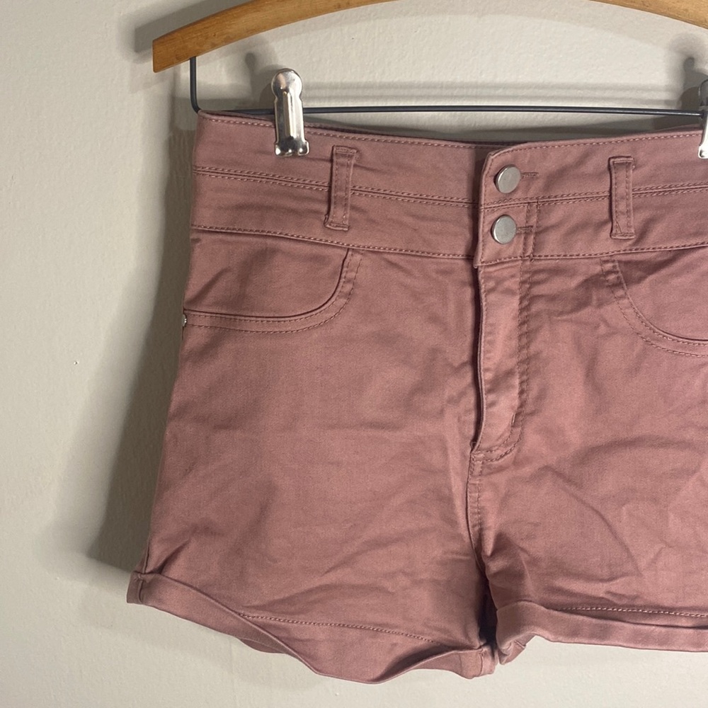 🎲Adorable high waisted pink shorts! - Picture 1 of 5